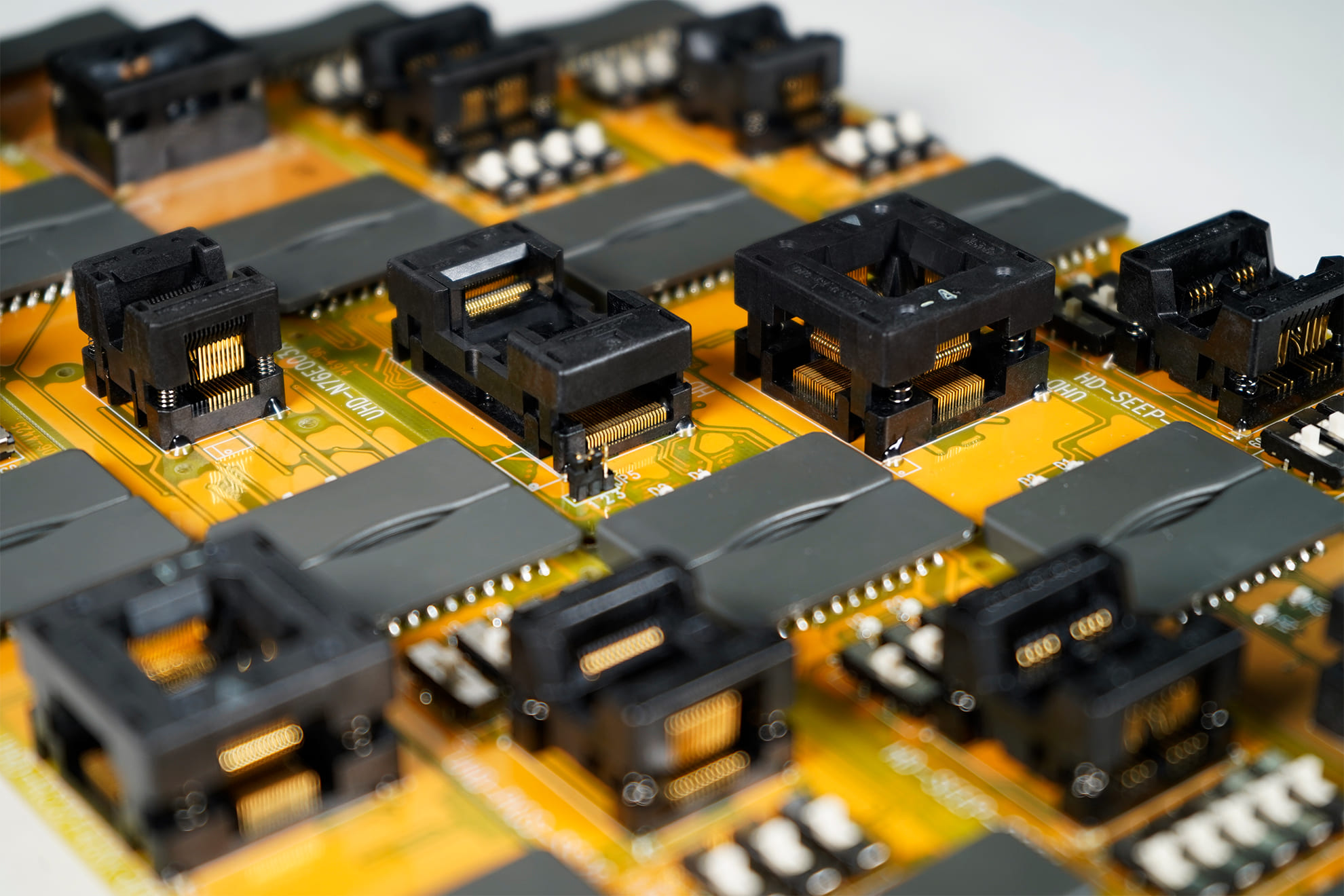IC devices